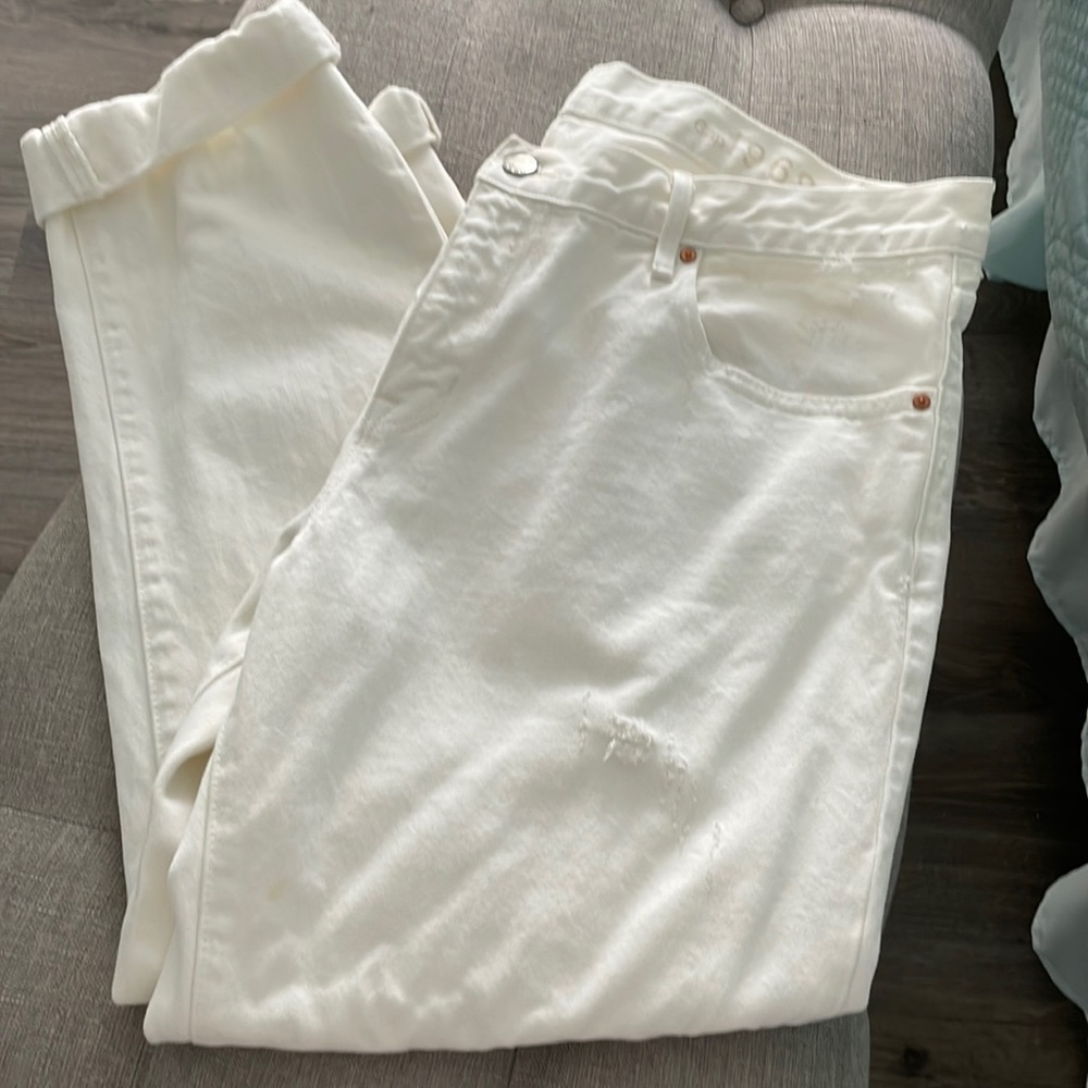 White GAP sexy bf jeans
